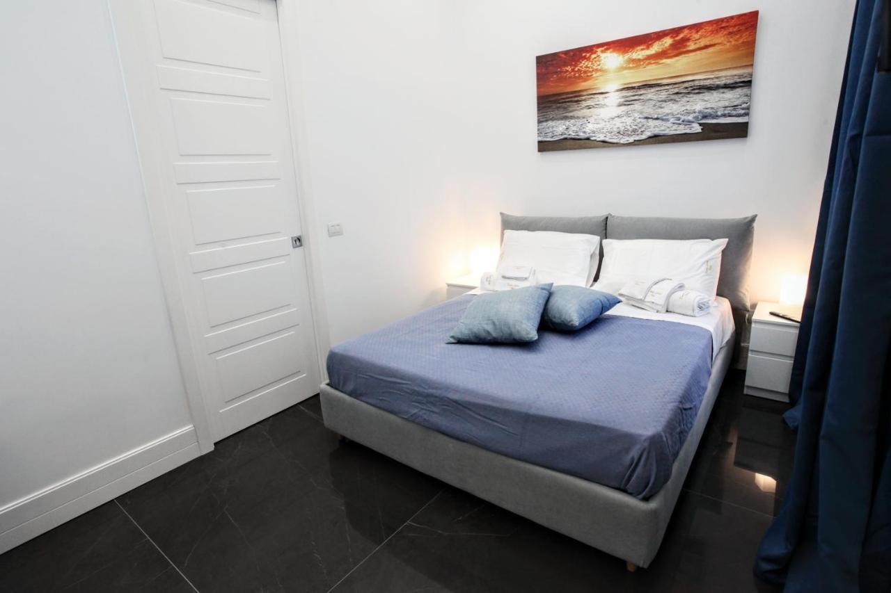 Duomo Luxory Home Наполи Екстериор снимка