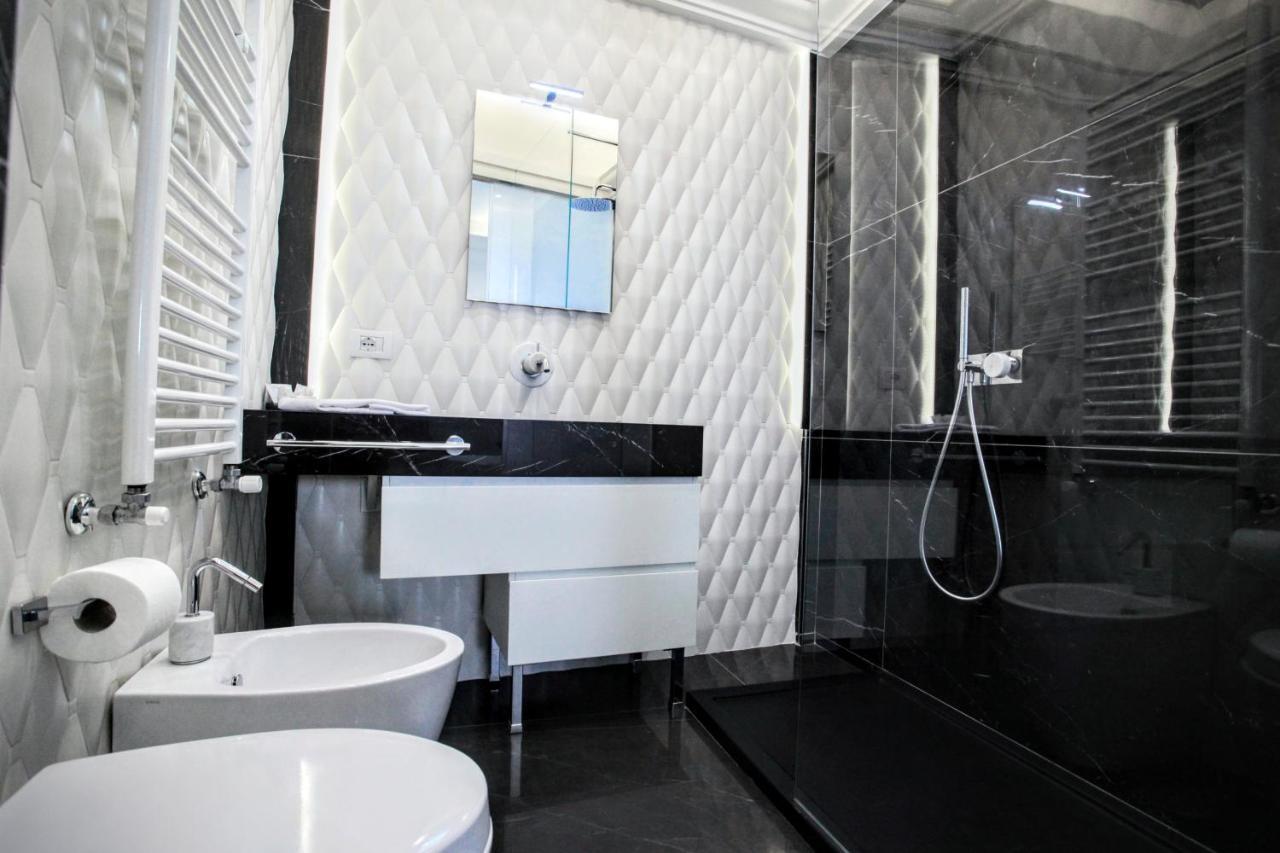 Duomo Luxory Home Наполи Екстериор снимка